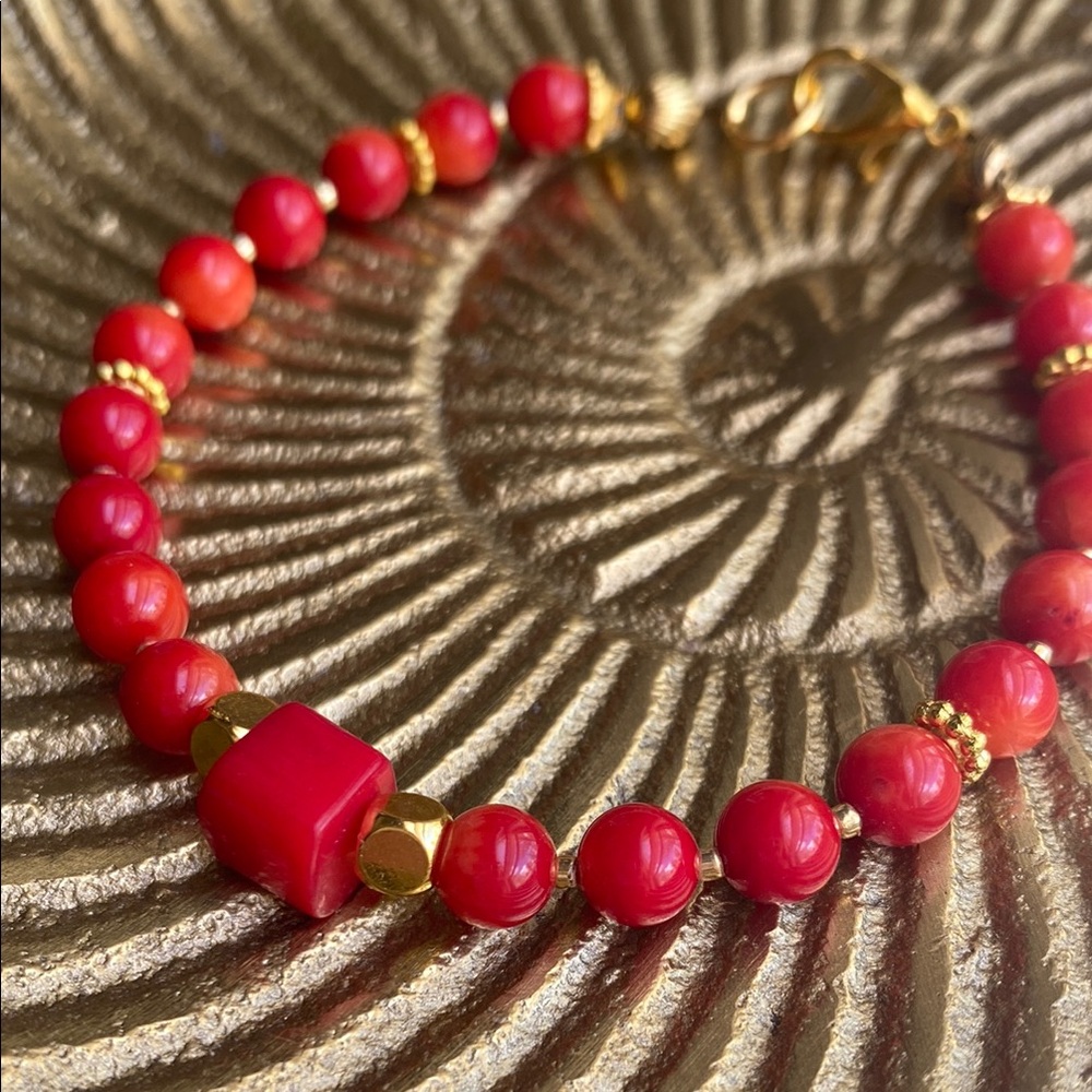 Handmade Natural Coral Red Beaded Bracelet